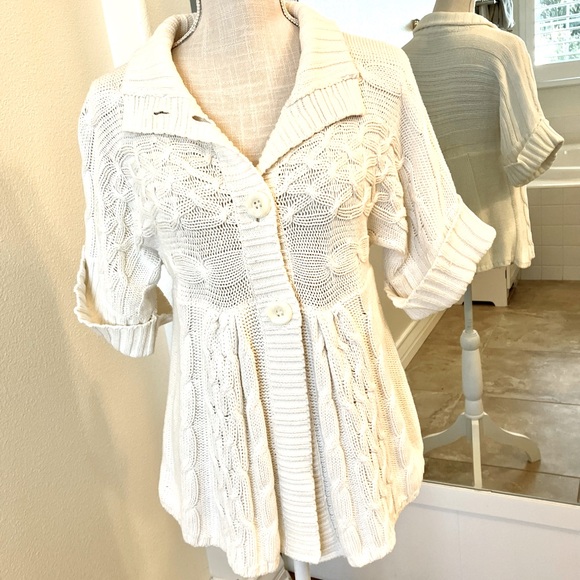 Beautiful cream colored knit cardigan sweater, Christopher and Banks size Medium - Picture 4 of 15